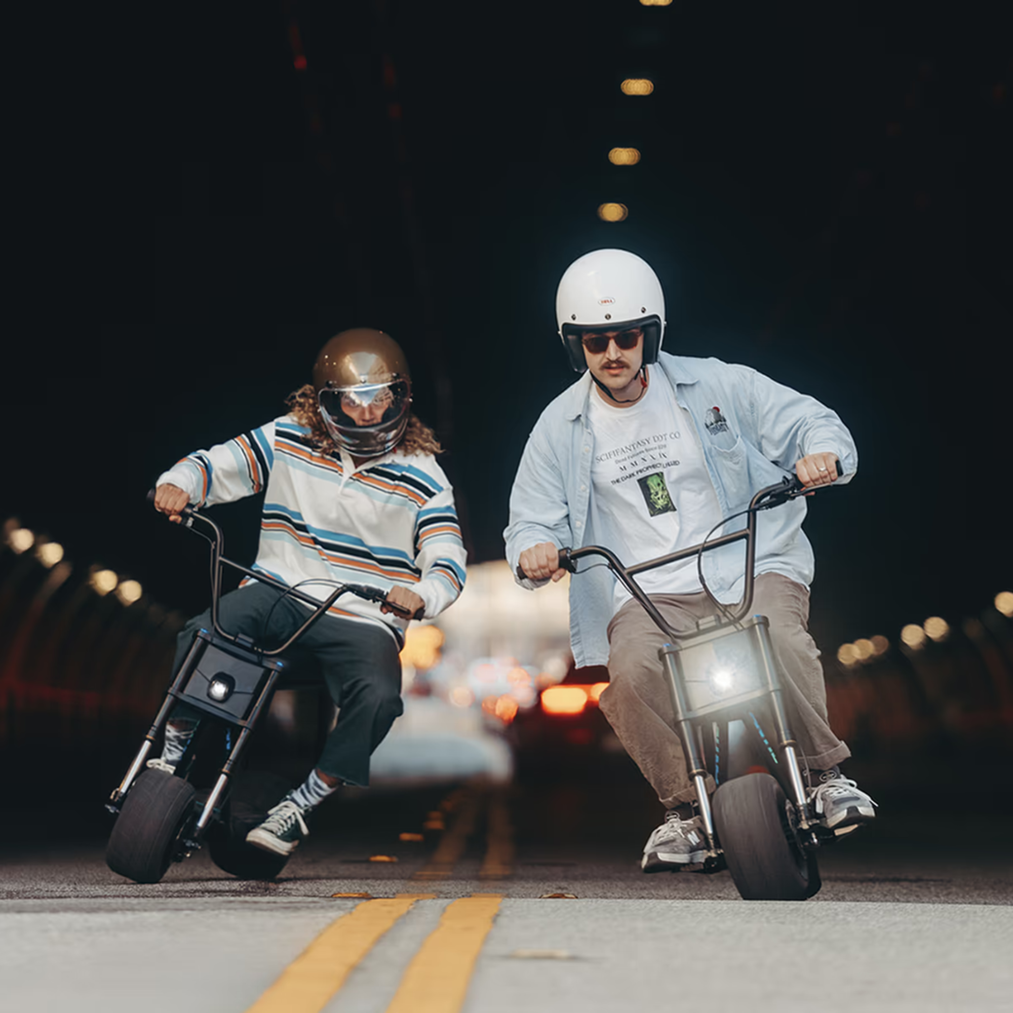 ZYRON Bike (Up to 50 Miles • 35 MPH)